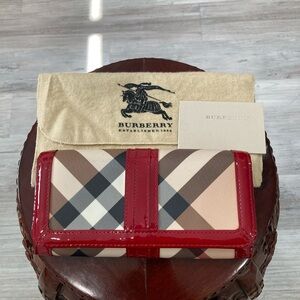 Burberry Wallet with Red and Checkered Design